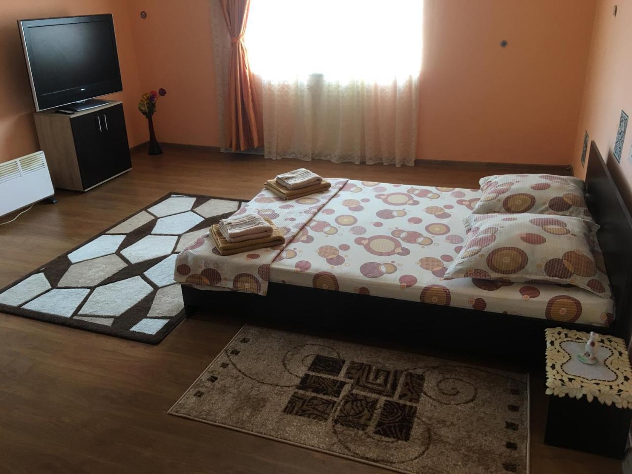 Vila La Izvorul Putinei Hateg Ngoại thất bức ảnh