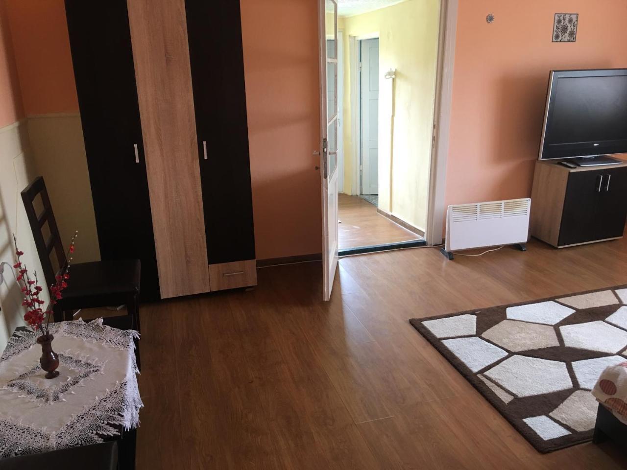 Vila La Izvorul Putinei Hateg Ngoại thất bức ảnh